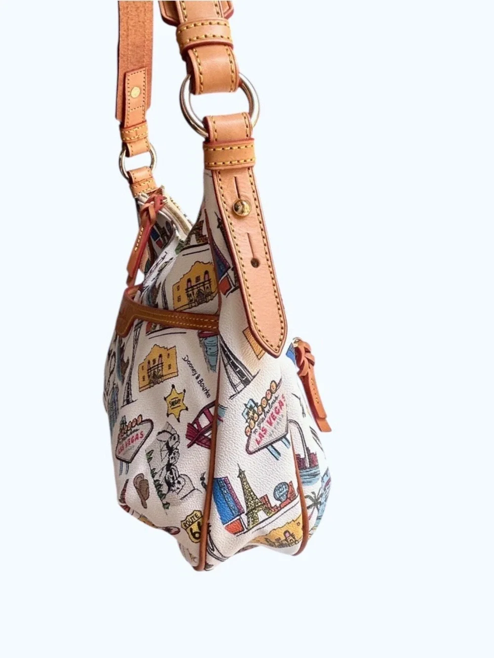 NWOT Dooney & Bourke East West Colins Hobo Bag Americana Icon Landmarks Bag